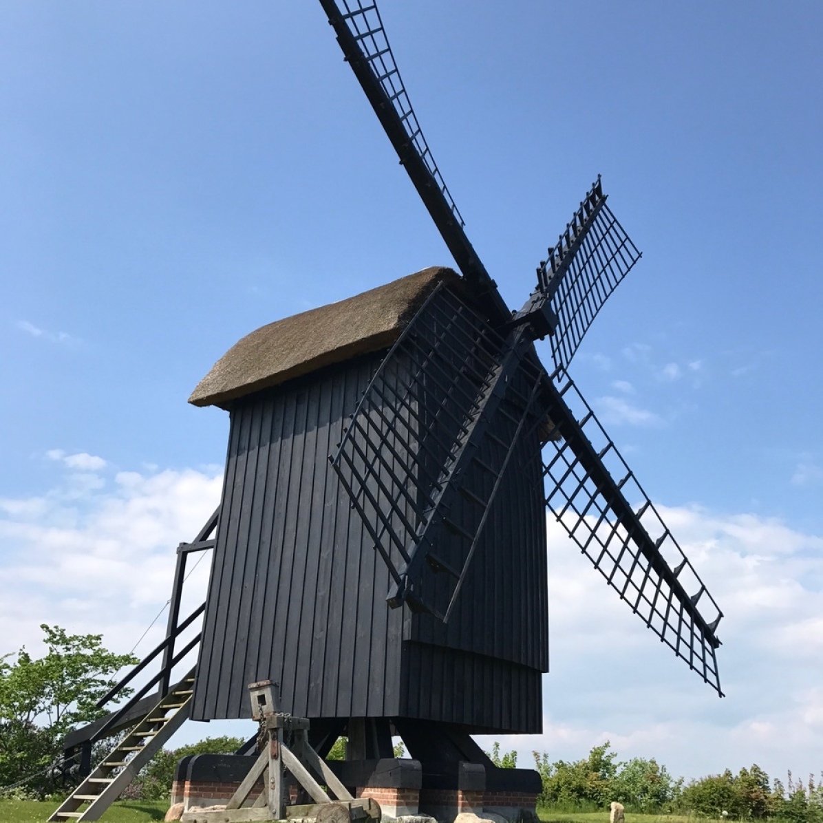 Die Brundby Stubmølle, eine der ältesten Mühlen in Dänemark